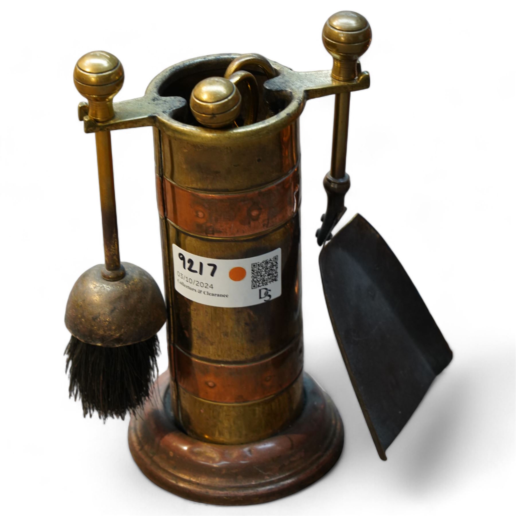 Copper and brass coal scuttle, companion stand and copper finish model of a roman soldier (3)