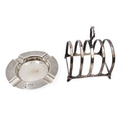 1930s silver five bar toast rack, with loop handle, hallmarked Adie Brothers Ltd, Birmingham 1934, together with a 1940s silver ashtray with engine turned decoration, hallmarked, toast rack H9cm