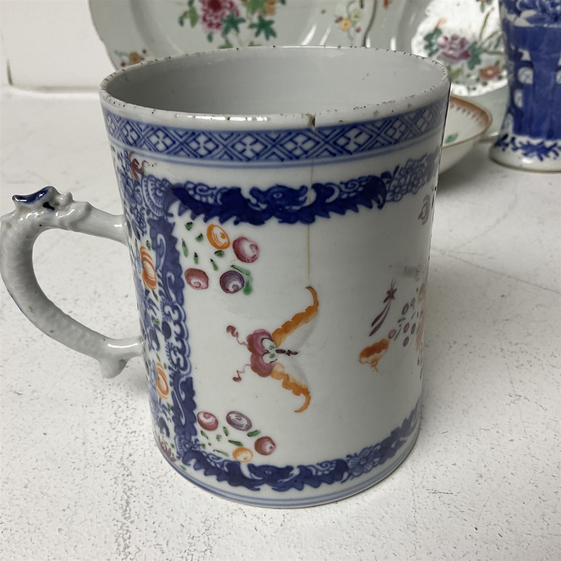 Collection of 19th century and later Chinese ceramics, to include Chinese export porcelain mug, with polychrome floral decoration, blue and white vase, of squat baluster form with cover, etc