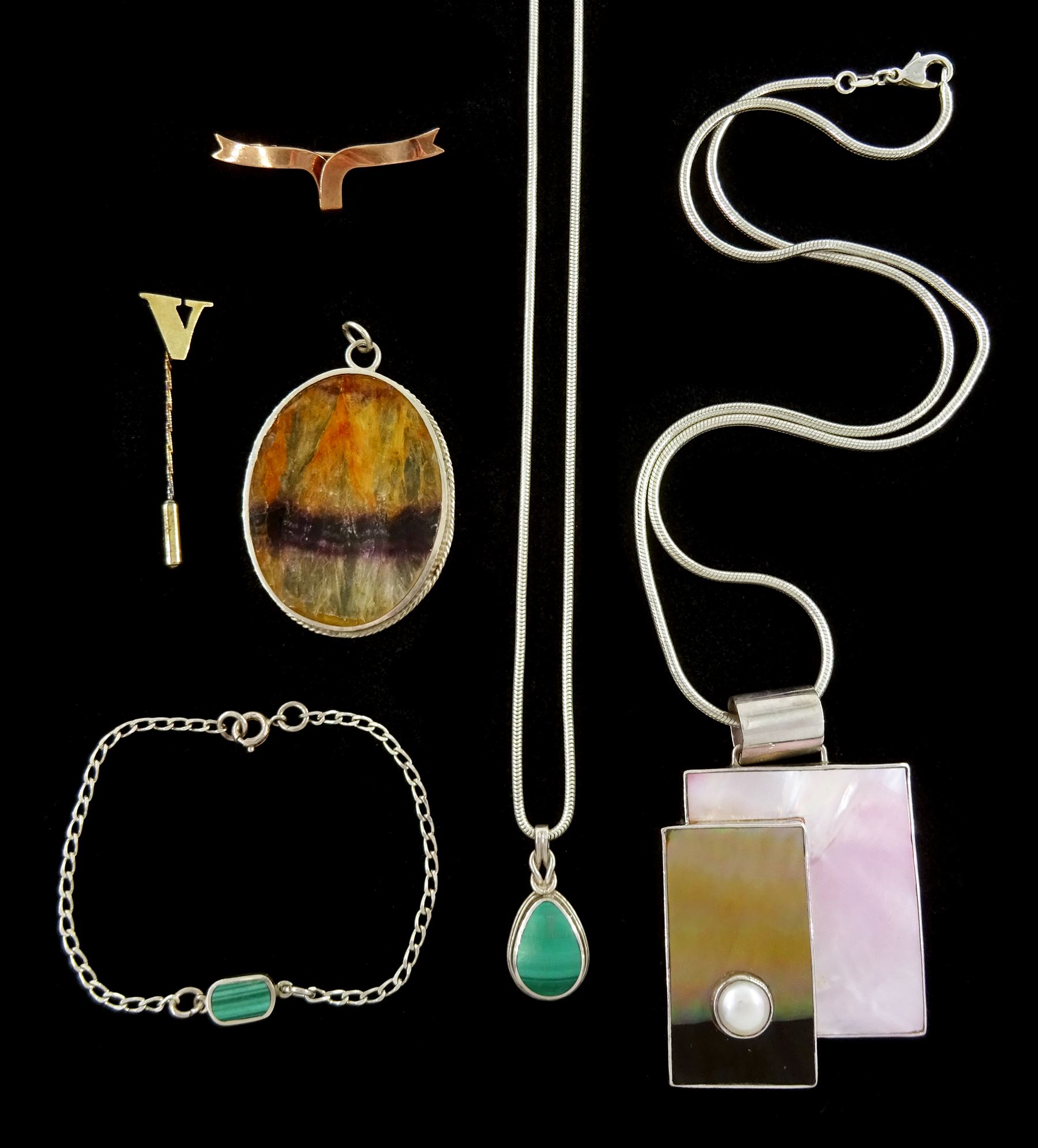 Silver Blue John pendant, gold brooch and gold 'V' pin, both 9ct, two silver stone set pendant necklaces and a silver stone set bracelet