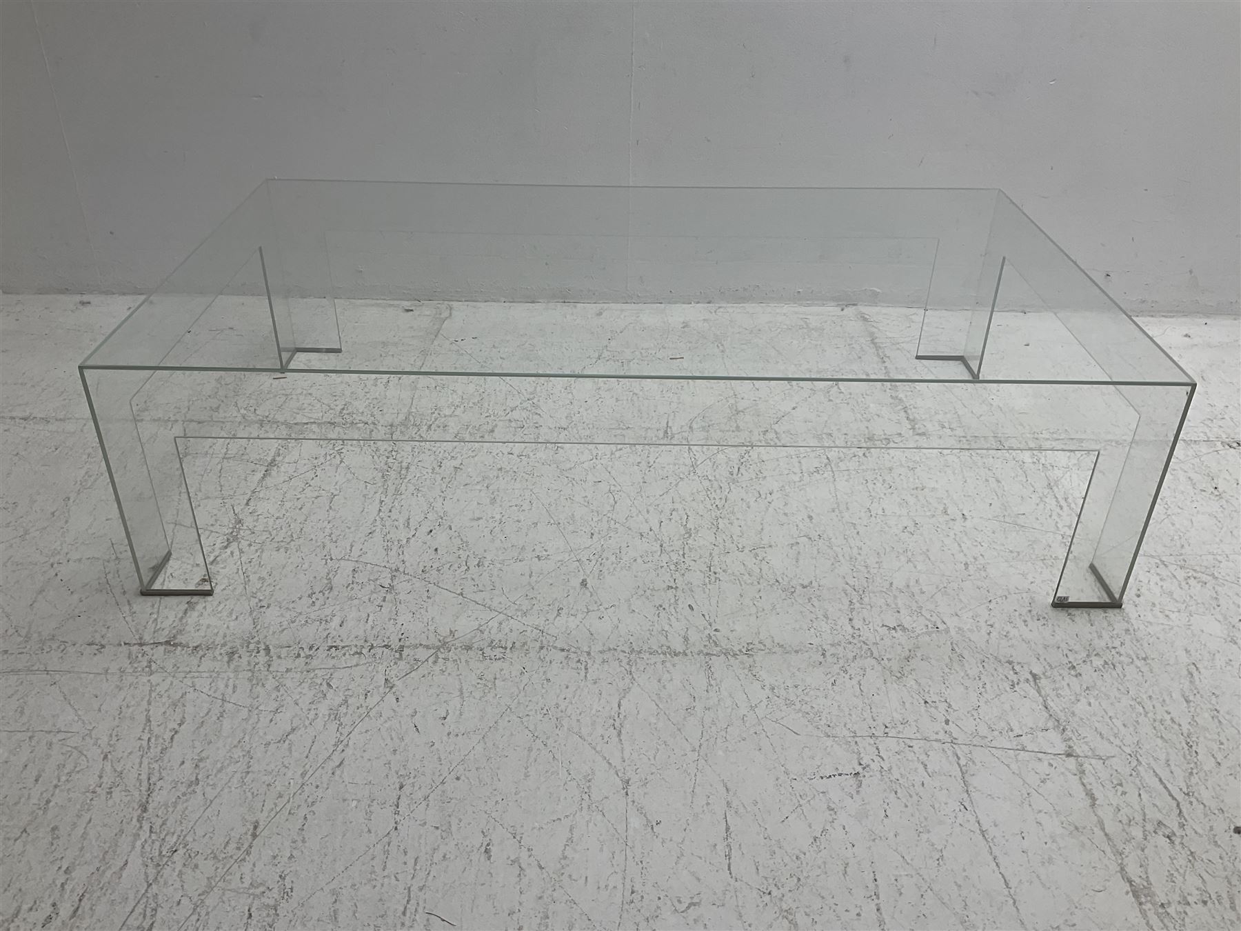 GLAS Italia - 'TAT05' contemporary glass coffee table, rectangular form on block supports 