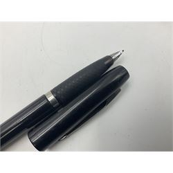 Yard O Led silver propelling mechanical pencil, hallmarked together with another pencil and pens