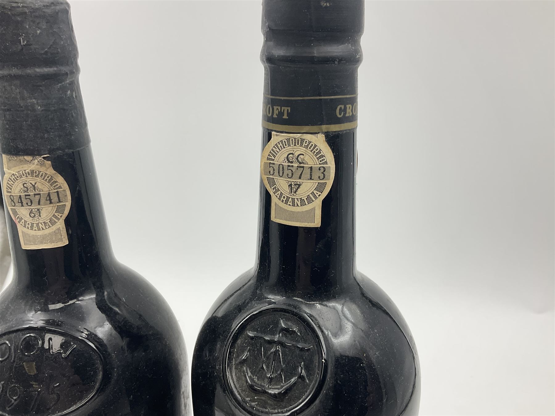 Dow's, 1975 vintage port, 75cl unknown proof and Croft, 1978 late bottled vintage port, 75cl unknown proof (2)