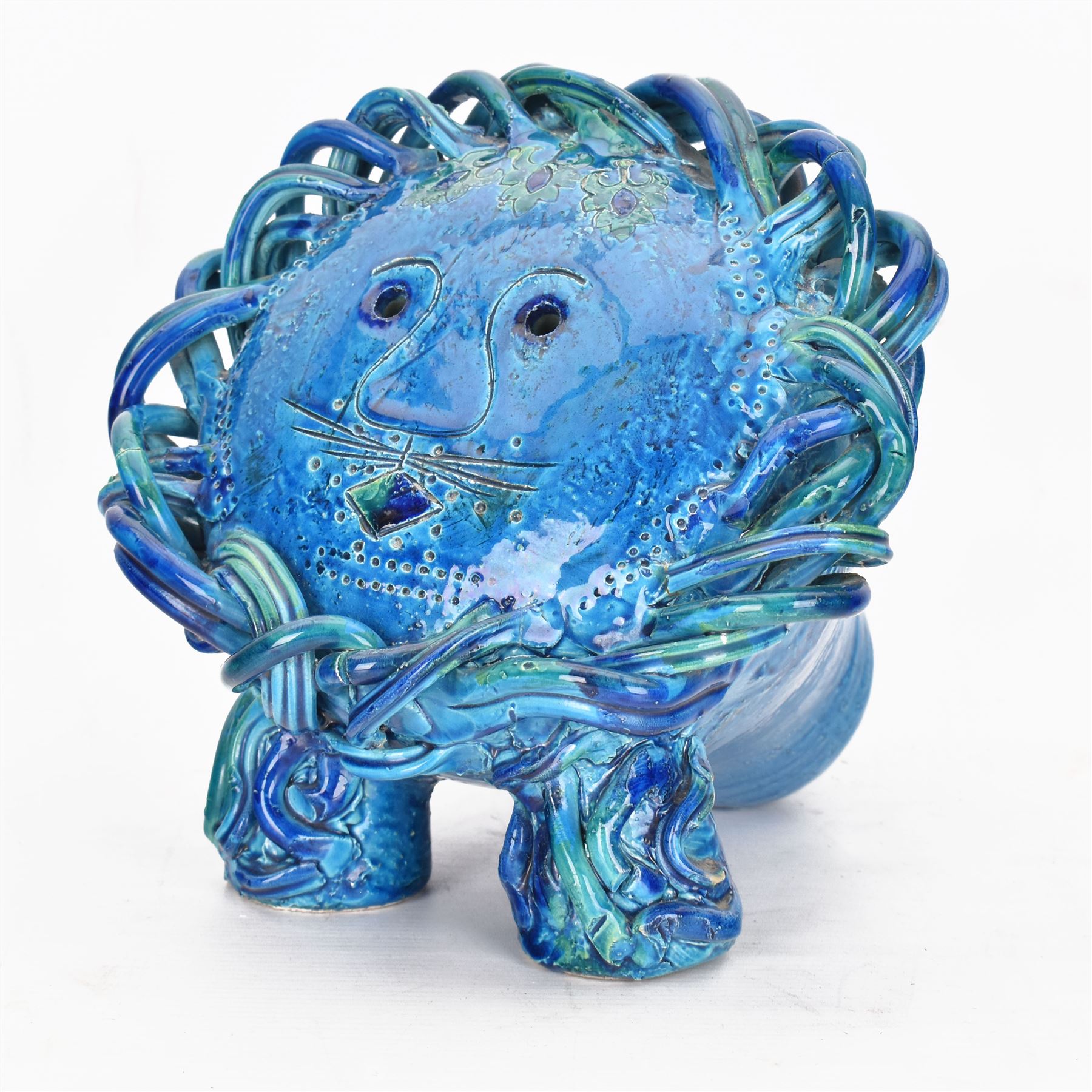 Aldo Londi; circa 1960 earthenware glazed pottery lion sculpture, in Bitossi Rimini blue, signed on base, H22cm