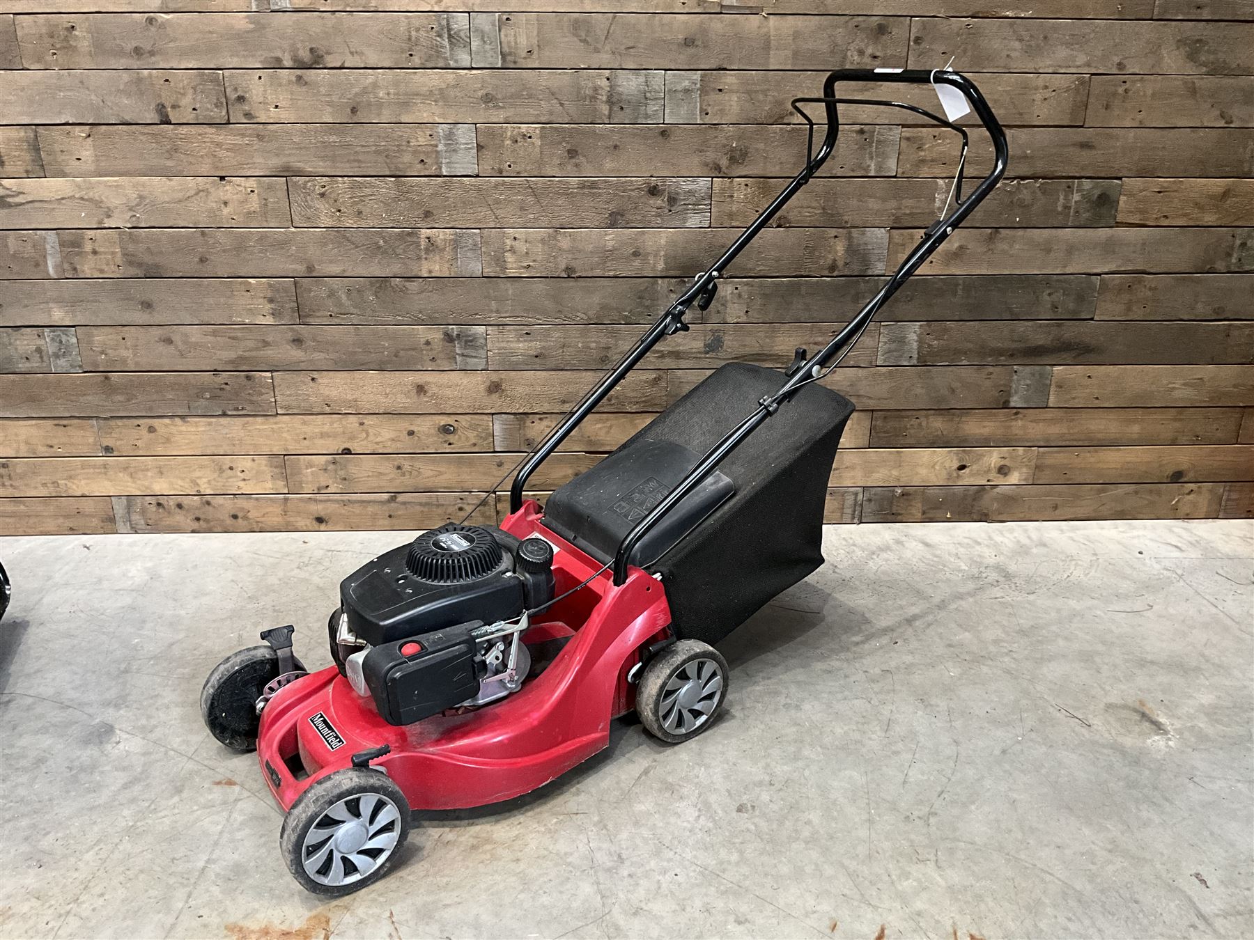 Mountfield RS100 petrol lawnmower, with collecting box, full working order