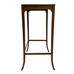 Edwardian inlaid mahogany quartetto nest of four occasional tables, each table with rectangular moulded top with satinwood band and central shell inlay, on square tapering supports with splayed terminals, inlaid with boxwood stringing