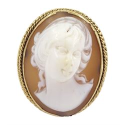 9ct gold cameo ring, depicting a portrait bust of a woman, Birmingham 1973