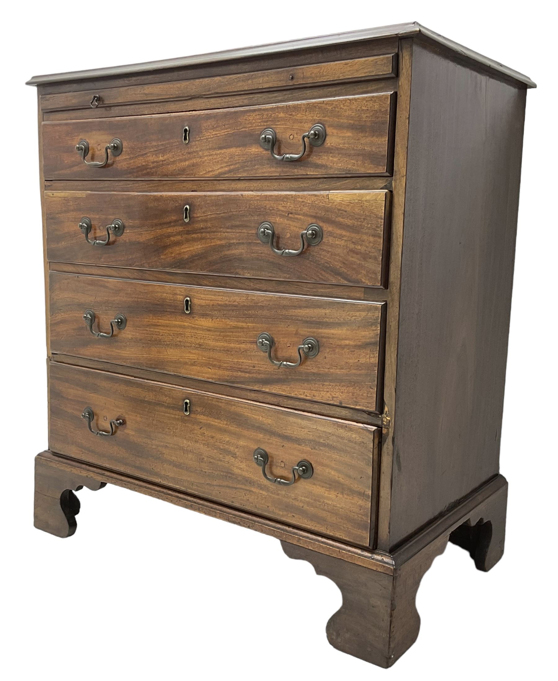 George III mahogany bachelor's chest, moulded rectangular top over slide and four graduating drawers, on bracket feet