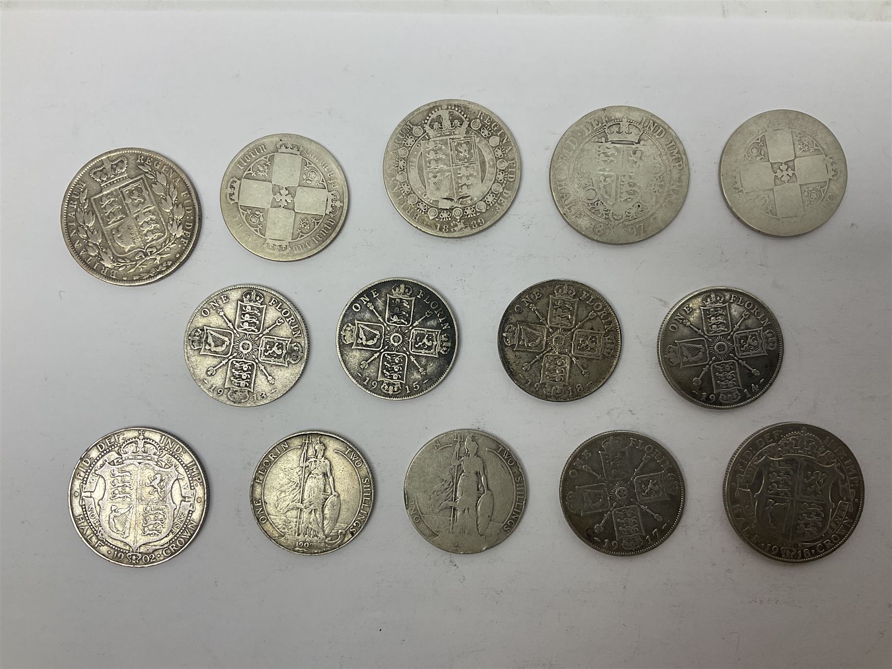 Approximately 165 grams of Great British pre 1920 silver coins, including Queen Victoria 1881, 1889 and 1897 halfcrowns, King Edward VII 1902 halfcrown, King George V 1918 halfcrown etc