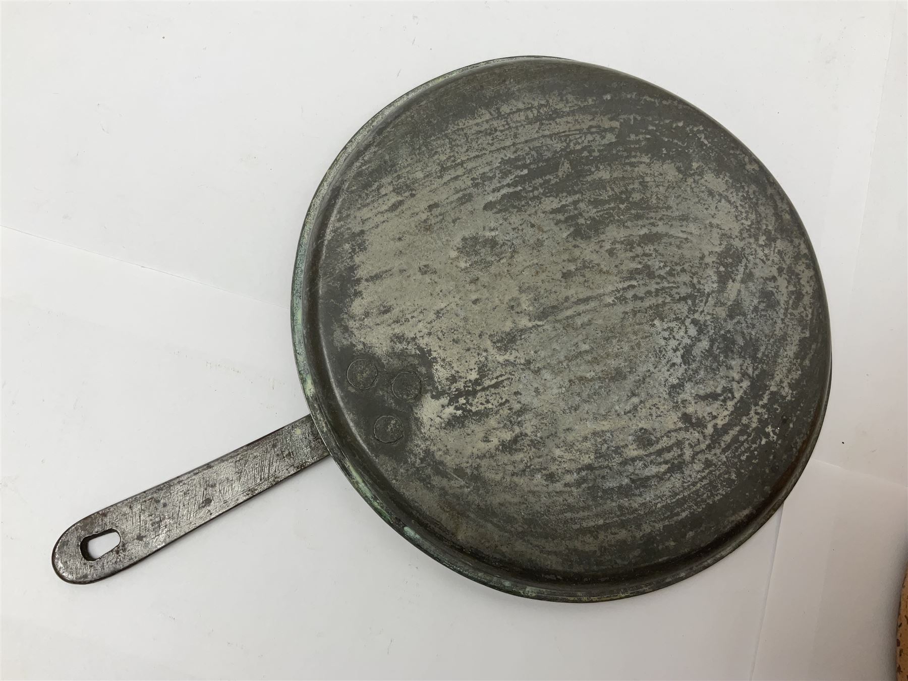 Large late 19th century copper lidded sauce pan, H15cm D23.5cm including handles L47.5cm