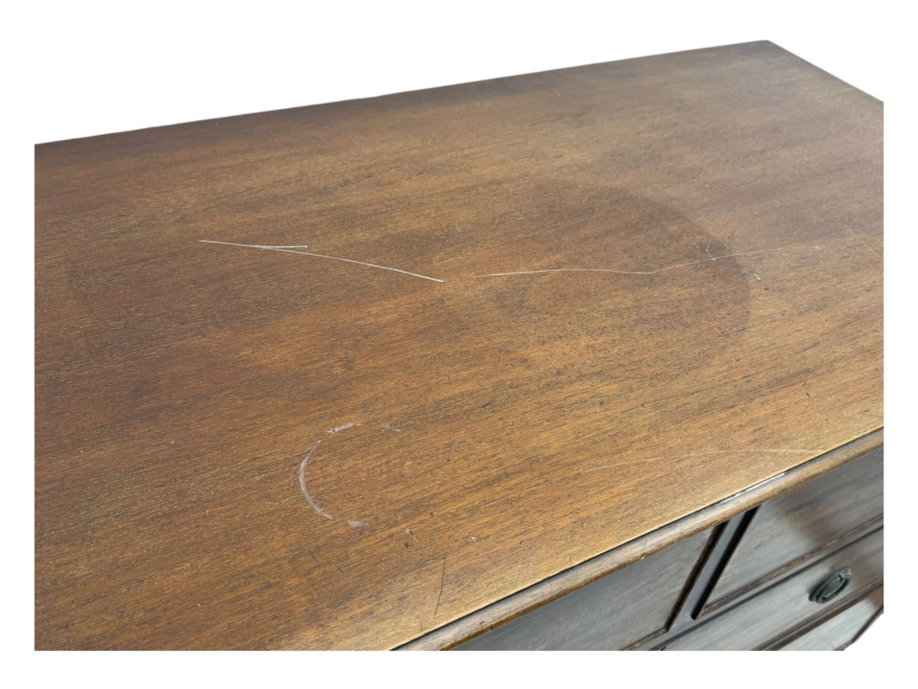 Early 20th century mahogany chest of drawers, rectangular top with moulded edge over two short and three long cockbeaded drawers, on bracket feet