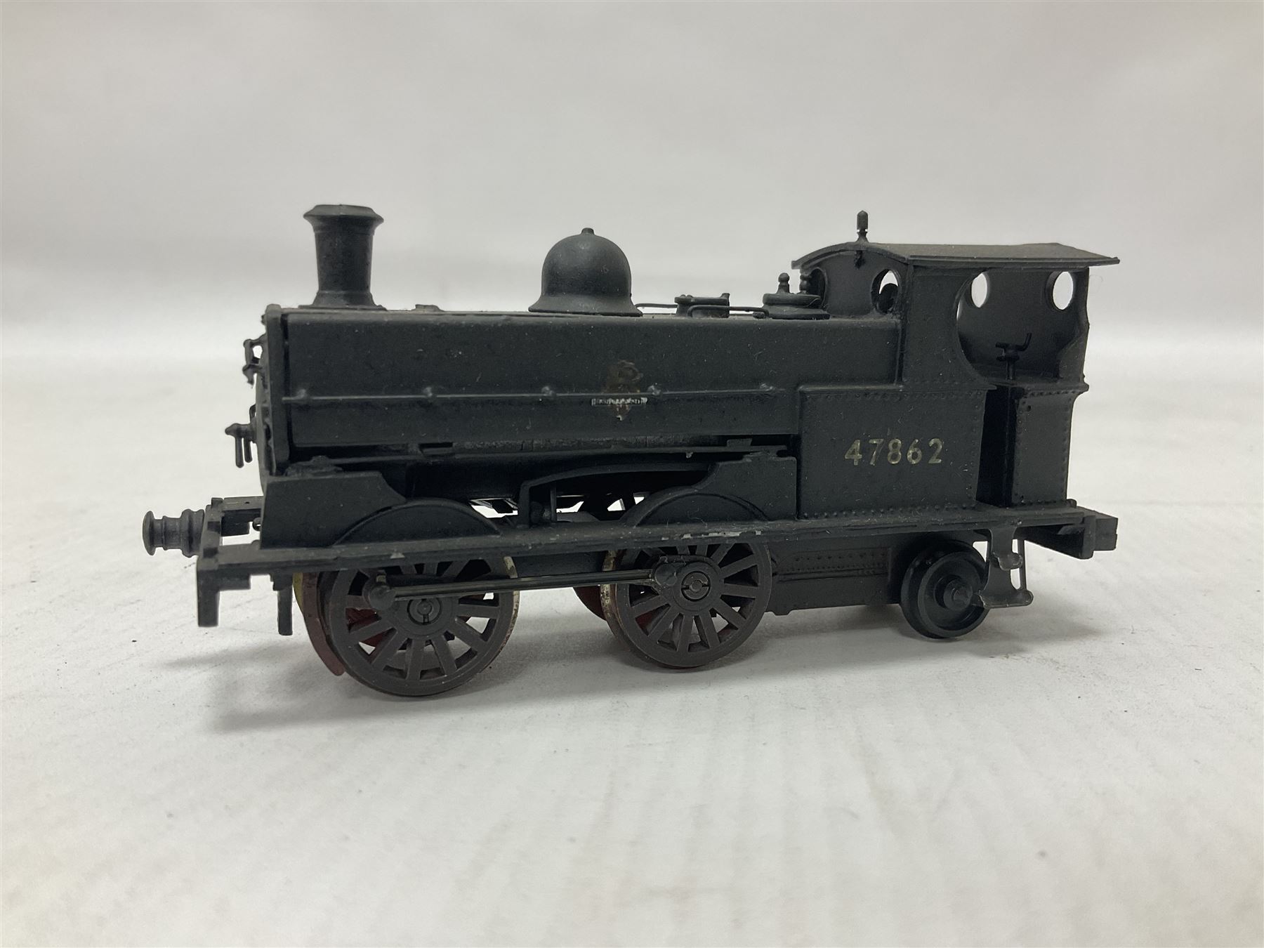 ‘00’ gauge - six kit built steam locomotives comprising Class Y7 0-4-0T no.68088 finished in BR black; Class 1116 0-4-0ST no.41516 finished in BR black; Class Y3 0-4-0T no.68175 finished in BR black; LSWR Well Tank 2-4-0WT no.30584 finished in BR black; Class 0F 0-4-0ST no.47006 finished in BR black; Class 317 (Bissel Tank) 0-4-2ST no.47862 finished in BR black (6) 