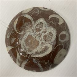 Pin dish with fossil inclusions, D10cm