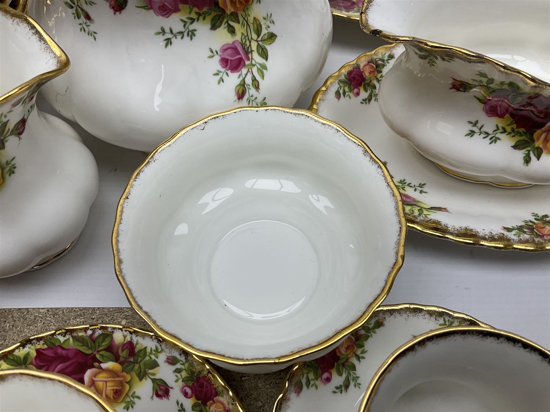 Royal Albert Old Country Roses pattern tea and dinner service, including teapot, coffee pot, two milk jugs, two open sucriers, six teacups and saucers, six dinner plates, six soup bowls, etc  