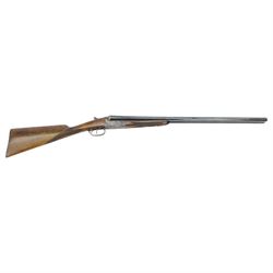 SHOTGUN CERTIFICATE REQUIRED - Ugartechea retailed by Parker-Hale Spanish 12-bore double boxlock side-by-side double barrel shotgun with 71cm(28