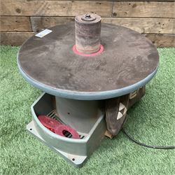 Delta BOSS oscillating spindle sander - THIS LOT IS TO BE COLLECTED BY APPOINTMENT FROM DUGGLEBY STORAGE, GREAT HILL, EASTFIELD, SCARBOROUGH, YO11 3TX
