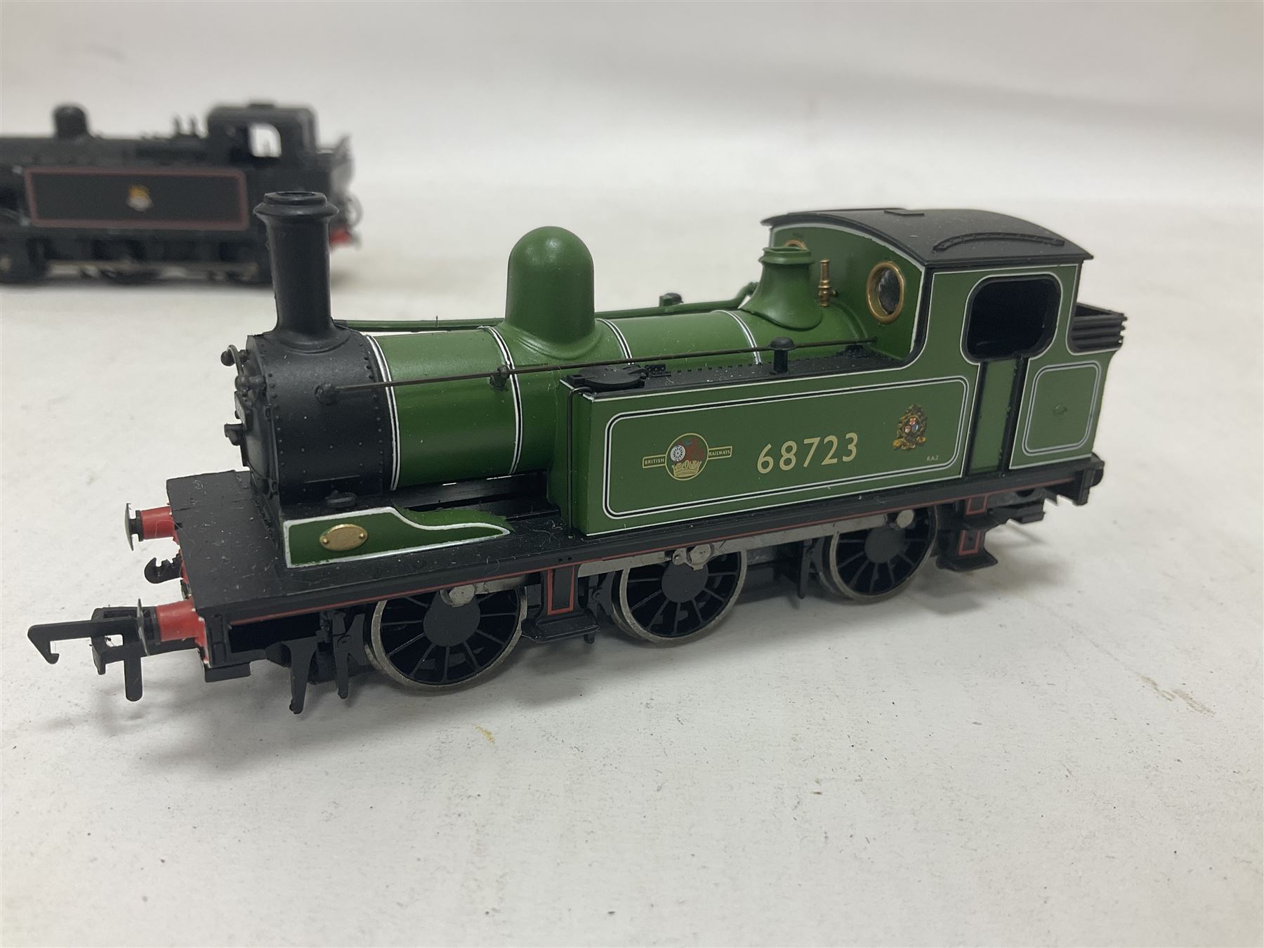 Bachmann ‘00’ gauge - six model steam locomotives comprising J72 Class 0-6-0 no.68723 in BR green; Class 3F 0-6-0 no.47310 in BR black; Gresley V2 Class 2-6-2 locomotive and tender no.3650 in LNER black; Class B1 4-6-0 locomotive and tender no.1059 in LNER black; Jubilee 6P Class 4-6-0 ‘Phoenix’ locomotive and tender no.45736 in BR green; Standard Class 5 4-6-0 locomotive and tender no.73014 in BR green; without boxes (6) 