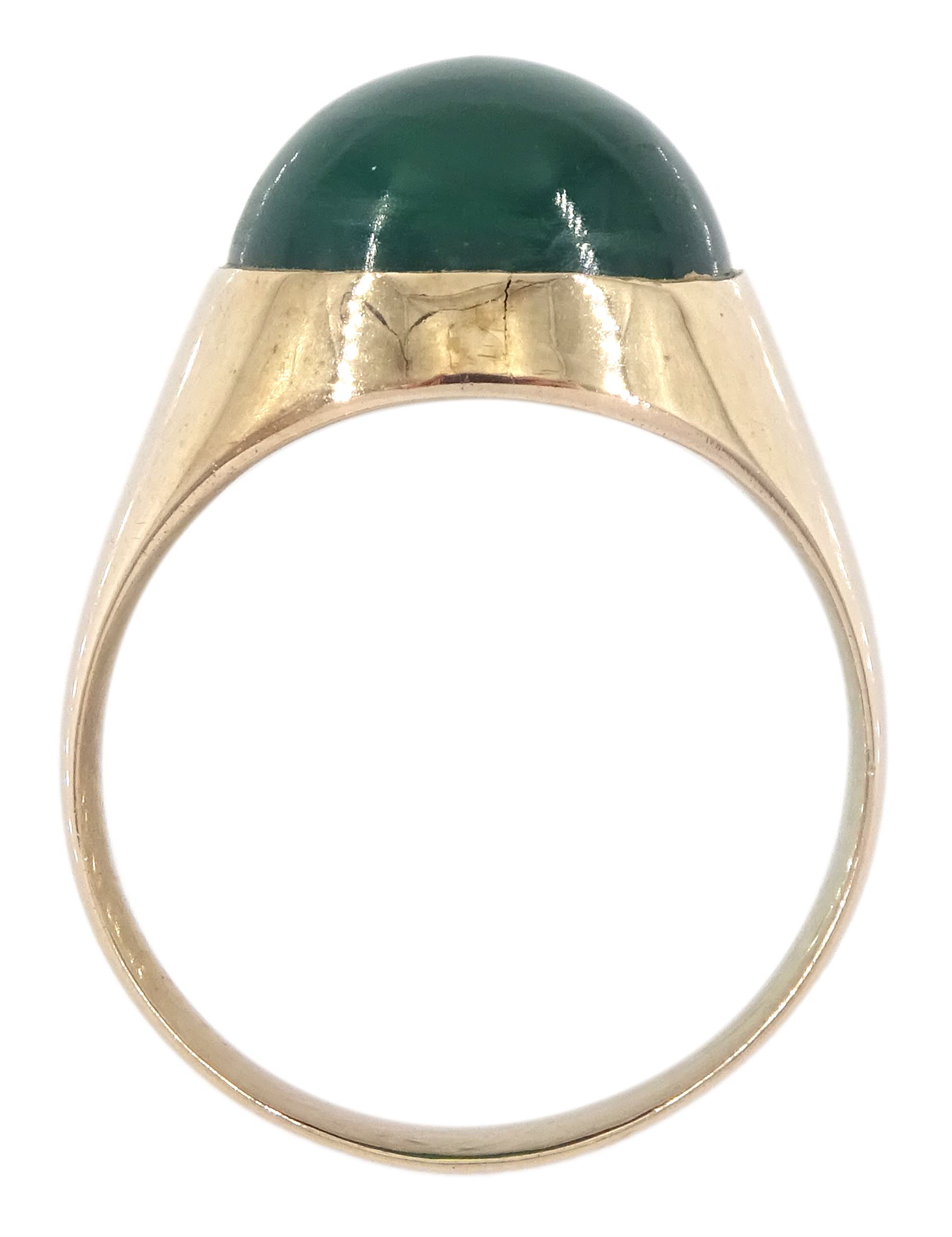 8ct rose gold single stone cabochon green agate ring