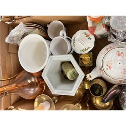 Minton Marlow pattern trinket dishes, together with imperial tea wares, cranberry glass and other collectables in three boxes 