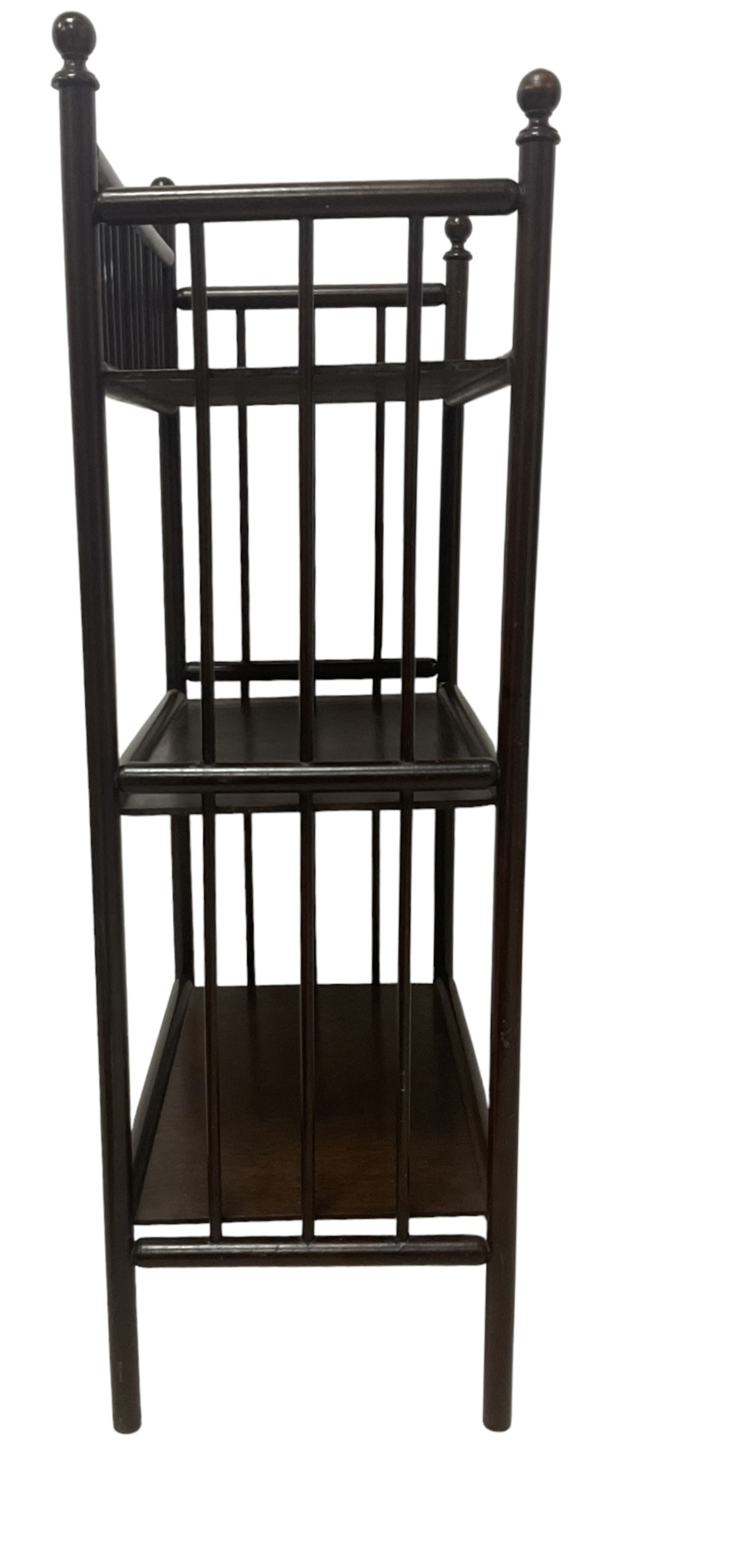 Arts and Crafts stained beech three tier etagere, three-quarter raised gallery back with bamboo style spindles