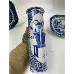 Chinese blue and white cylindrical vase and two blue and white meat plates, vase H30cm