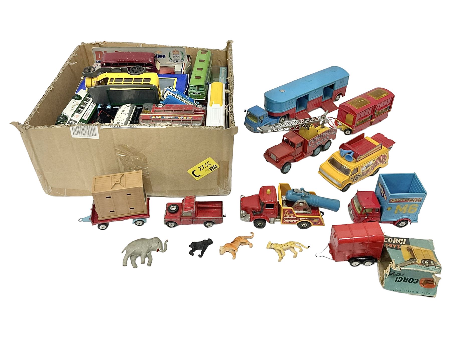 Corgi - small collection of unboxed and playworn Chipperfield's Circus vehicles; and a quantity of die-cast buses by various makers including Dinky, , Corgi, Lledo, Rio etc; some boxed