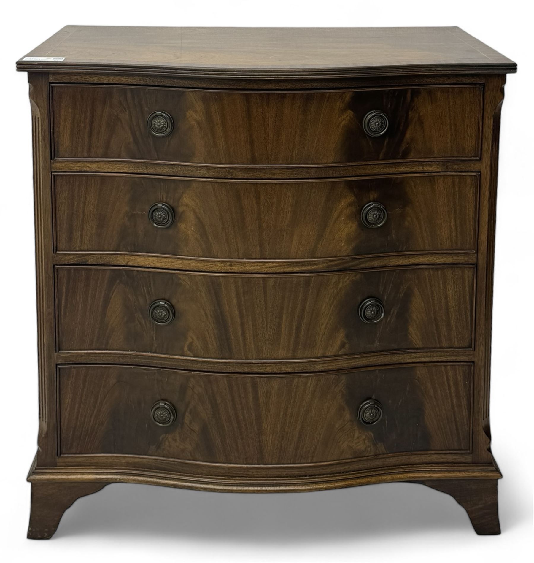 Georgian design mahogany serpentine chest, shaped banded top over four graduating cock-beaded drawers, on bracket feet 