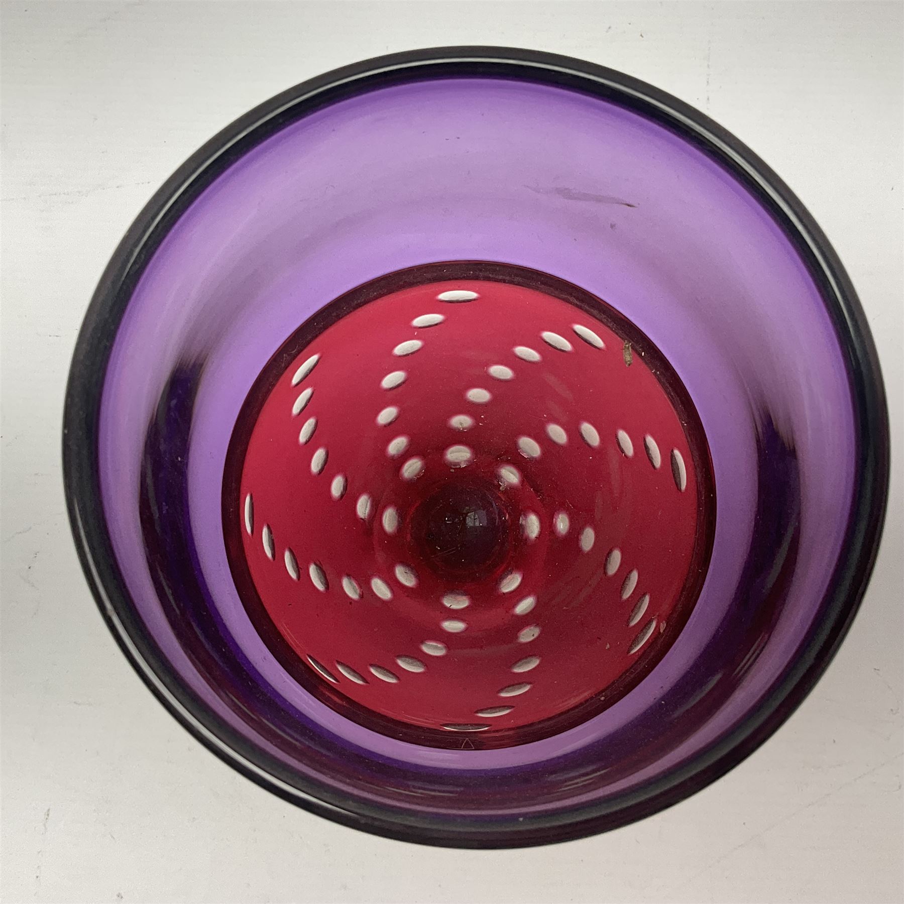 Stuart Akroyd tapering glass vase, purple banded top and cranberry red lower section with bubble inclusions, with sticker and engraved signature beneath, H19cm