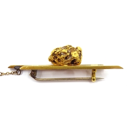 Victorian 18ct gold bar brooch with 18ct gold (tested) nugget, Birmingham 1900  