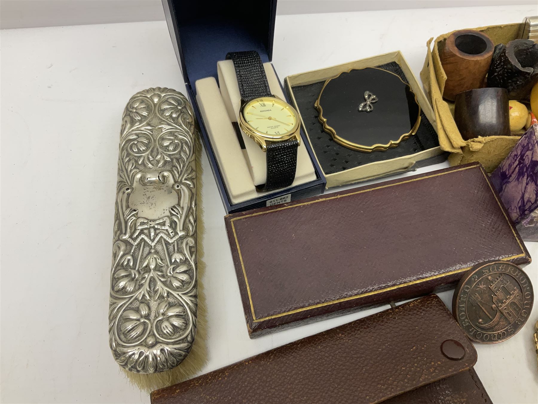 Collection of compact mirrors, including Stratton and Majestic examples, together with four pairs of opera glasses, Masonic jewels, etc