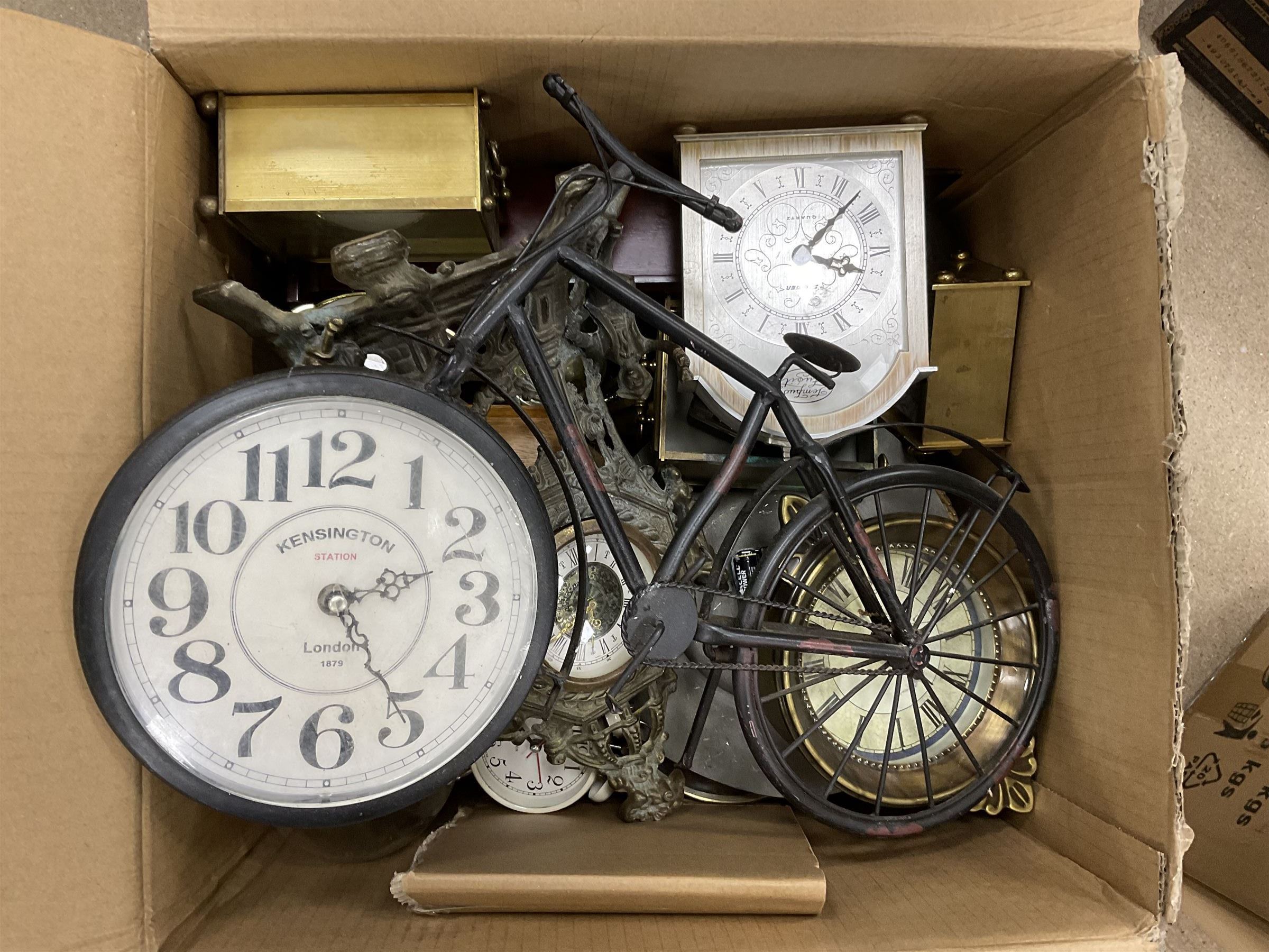 Various mantle and wall clocks for parts and spares