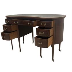 Georgian design mahogany kidney shaped desk, fitted with green leather writing surface, over single frieze drawer and six graduating drawers with checkered inlaid stringing, square tapering supports with castors