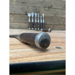 Set of eight Japanese handmade carpenters chisels with rosewood handles, stamped blades - THIS LOT IS TO BE COLLECTED BY APPOINTMENT FROM DUGGLEBY STORAGE, GREAT HILL, EASTFIELD, SCARBOROUGH, YO11 3TX