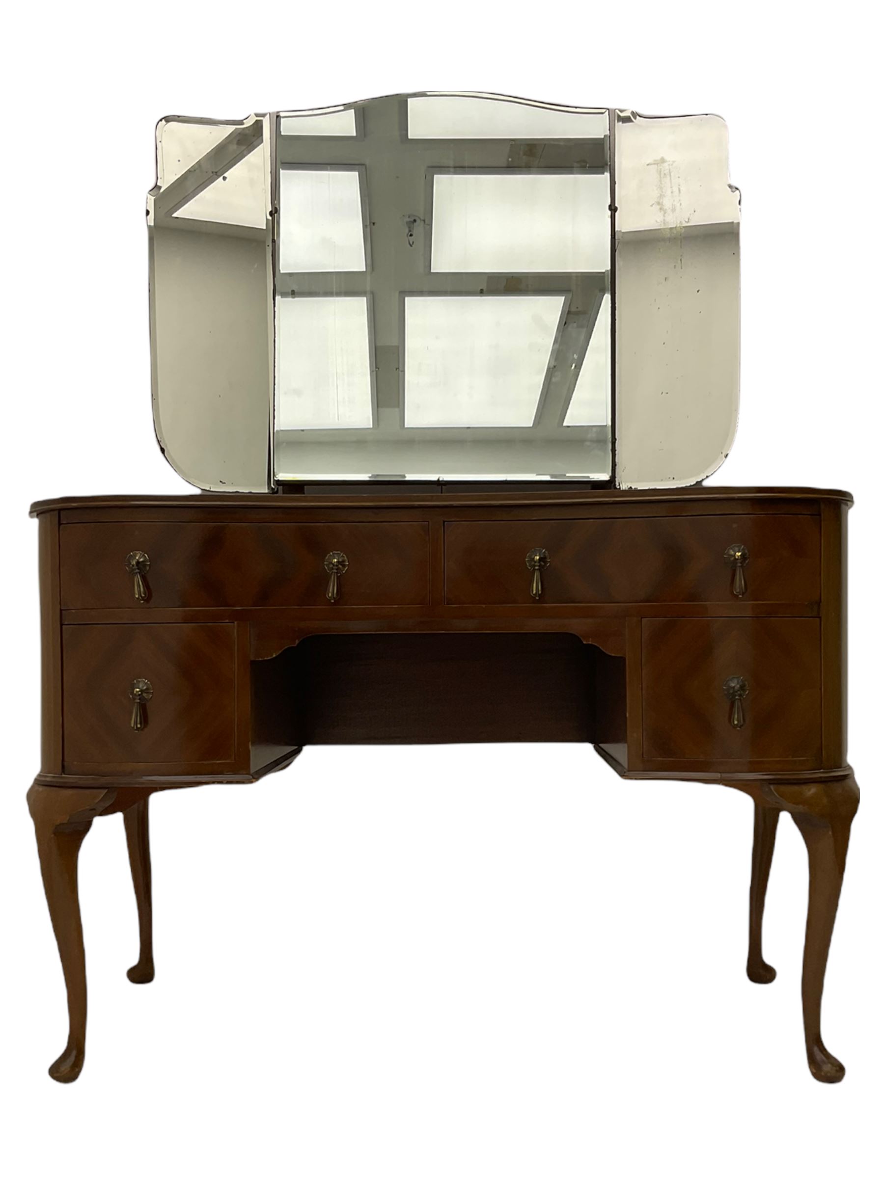 Mid-20th century kidney shaped mahogany dressing table, raised triple mirror back, fitted with four drawers, on cabriole supports