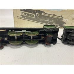 DJH Models ‘00’ gauge - kit built Class C7 (NER Class Z) 4-4-2 Atlantic locomotive and tender no.710 in LNER green; with original box 