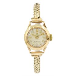 Cyma ladies 9ct gold manual wind wristwatch, on 9ct gold bracelet, hallmarked