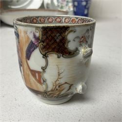 Collection of 19th century and later Chinese ceramics, to include Chinese export porcelain mug, with polychrome floral decoration, blue and white vase, of squat baluster form with cover, etc