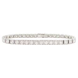 18ct white gold round brilliant cut diamond bracelet, Edinburgh hallmark, total diamond weight 7.66 carat, with document