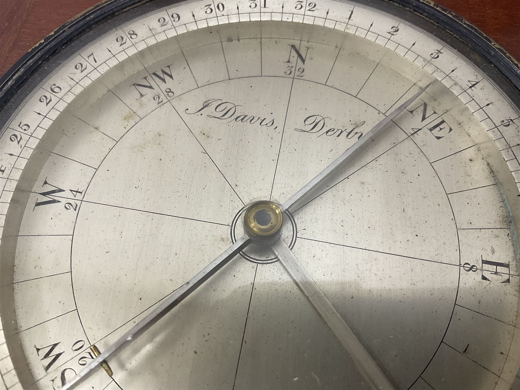 19th century thirty-two point surveyors compass, inscribed J. Davis Derby to the silvered dial, contained within a mahogany case, dial D11cm