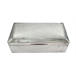 Mid 20th century silver mounted cigarette box, of rectangular form with engine turned decoration and blank cartouche to hinged cover, opening to reveal a softwood lined compartmentalised interior, hallmarked John Rose, Birmingham 1945, H5cm, W16.5cm