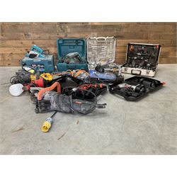 Various building tools to include, DeWalt reciprocating saw, Bosch planer, Titan SDS drill, Black & Decker drills, Evolution 110V saw, fitted tool case, Dremel and other tools