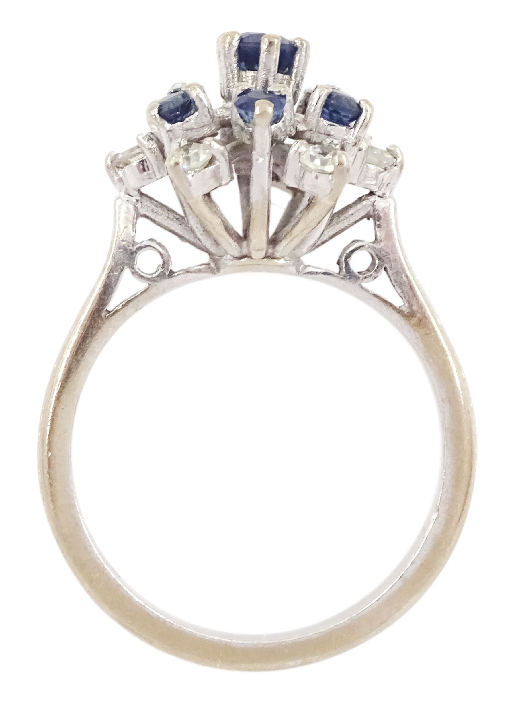 18ct white gold sapphire and single cut diamond cluster ring, stamped