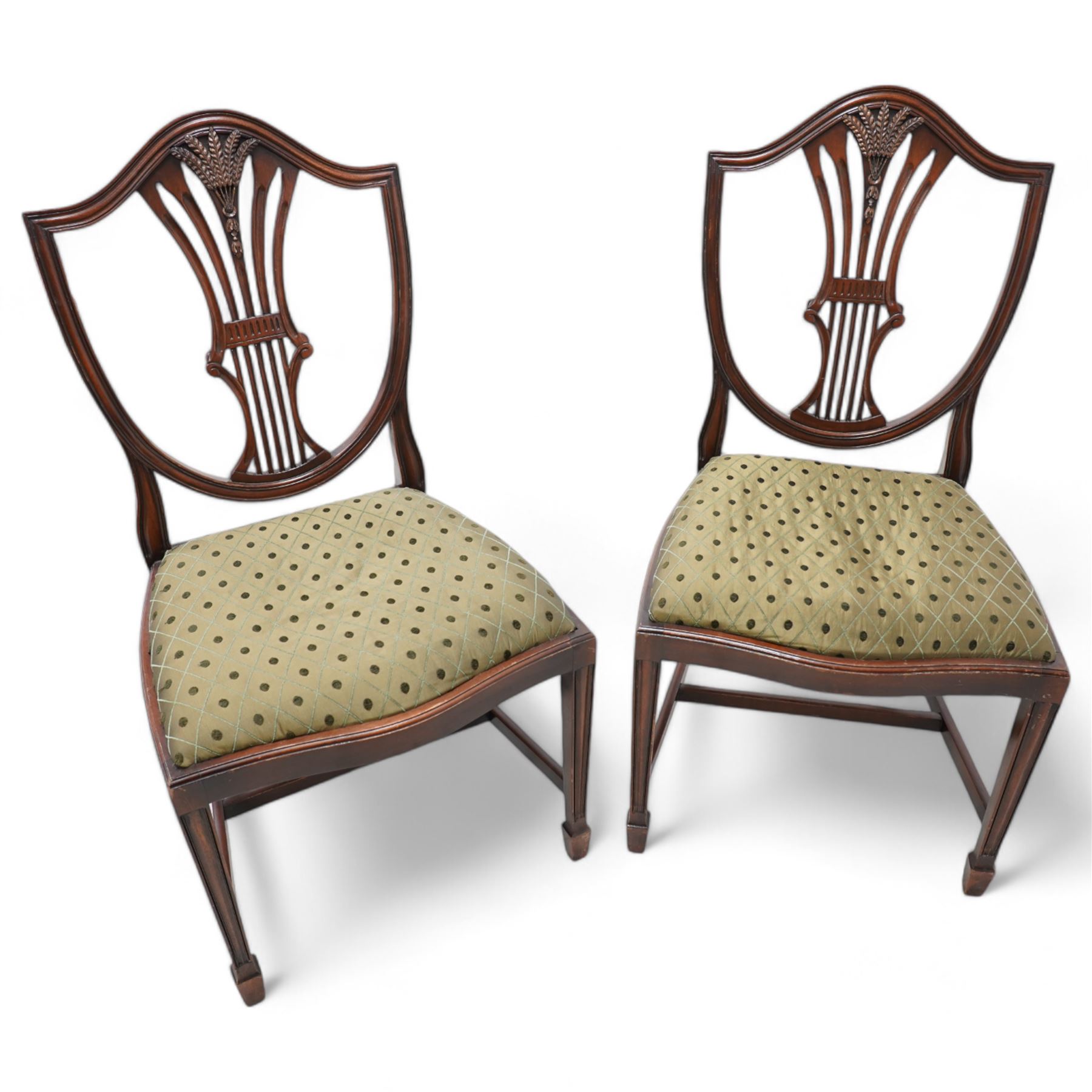 Pair of Hepplewhite design dining chairs; early 20th century mahogany side chair (3)