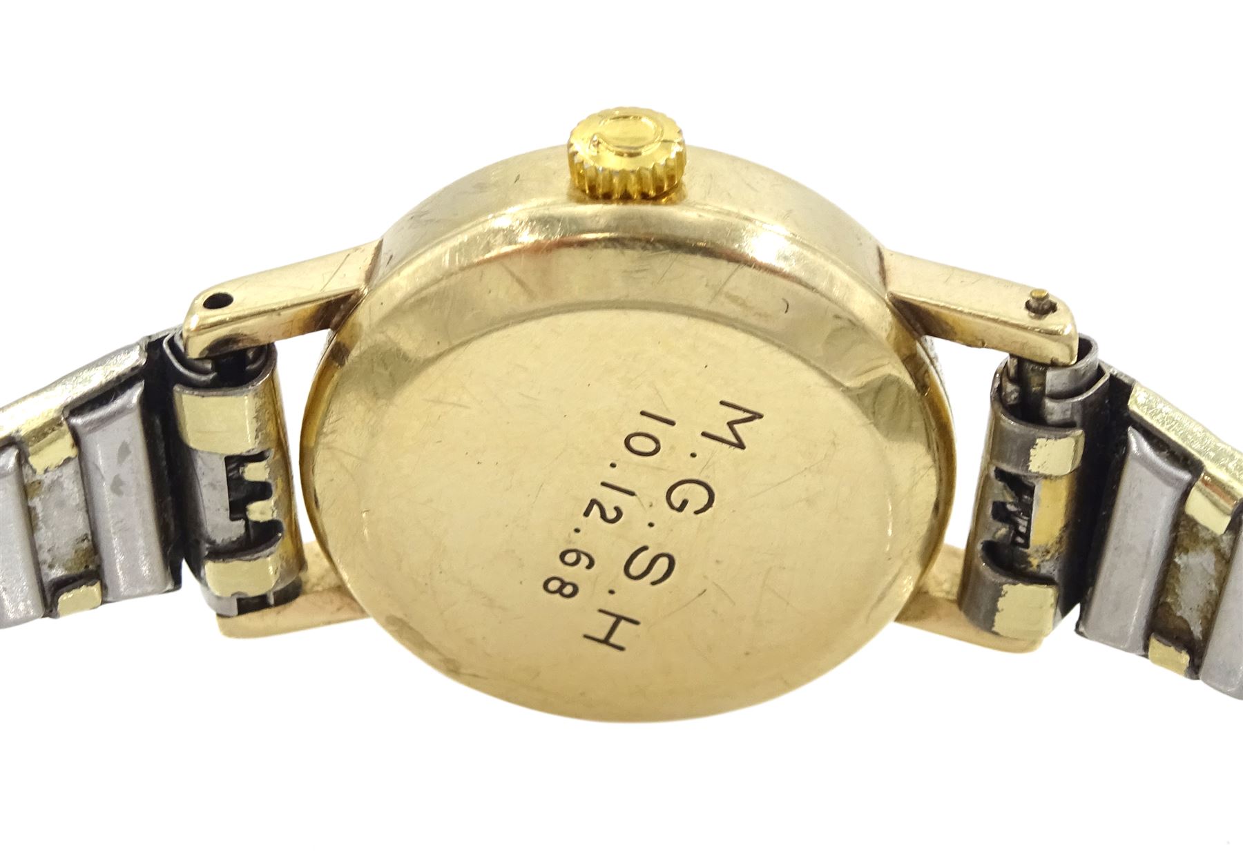 Omega ladies 9ct gold automatic presentation wristwatch, Cal. 681, silvered dial with baton hour markers and date aperture, London 1966, on expanding stainless steel bracelet