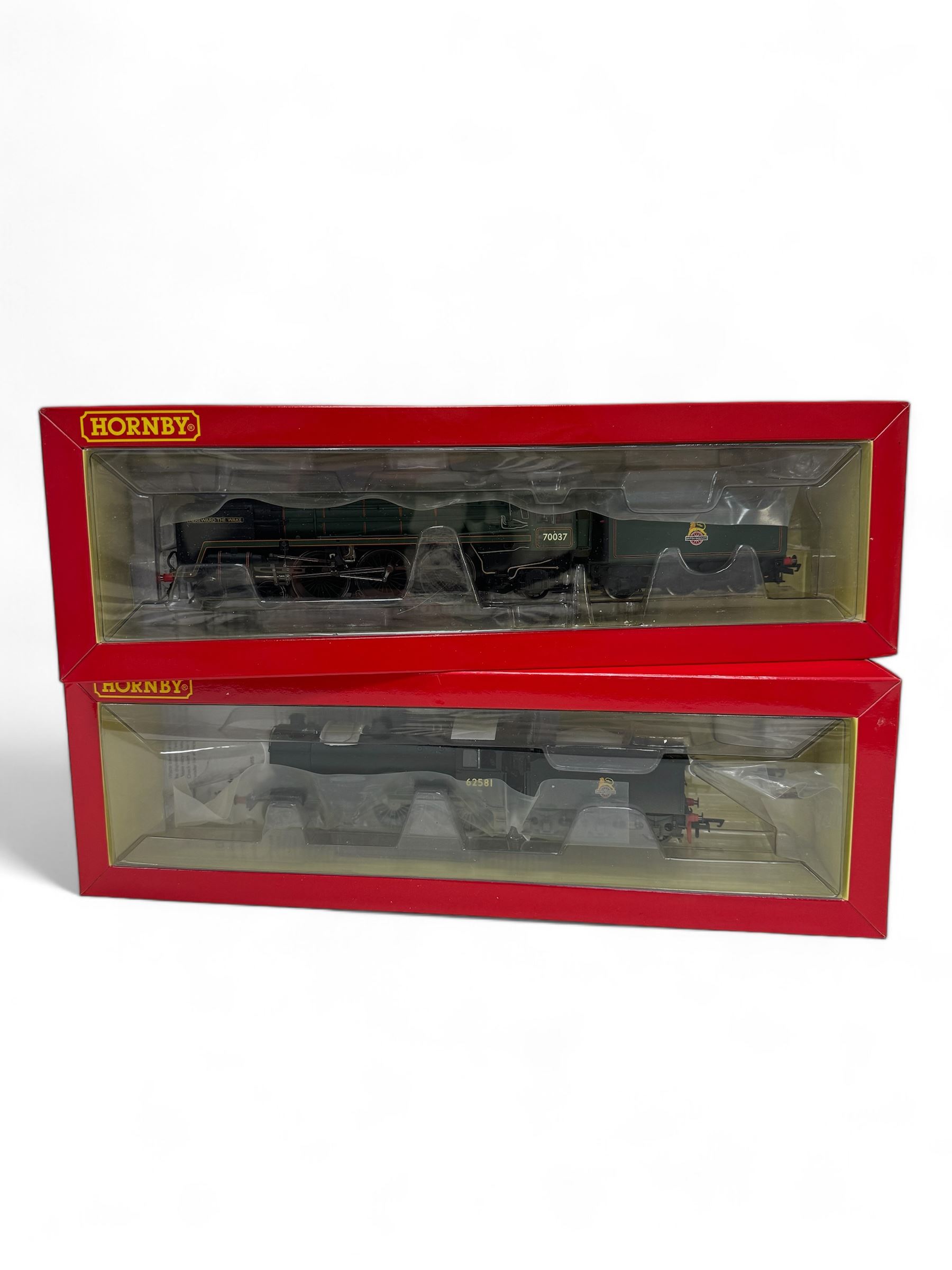 Two Hornby '00' gauge locomotives, comprising R3444 Early BR Britannia Class 4-6-2 locomotive re-worked as Herewood the Wake no. 70037 and R3303 Early BR D16/3 Class 4-4-0 locomotive no. 62581 weathered edition, both boxed