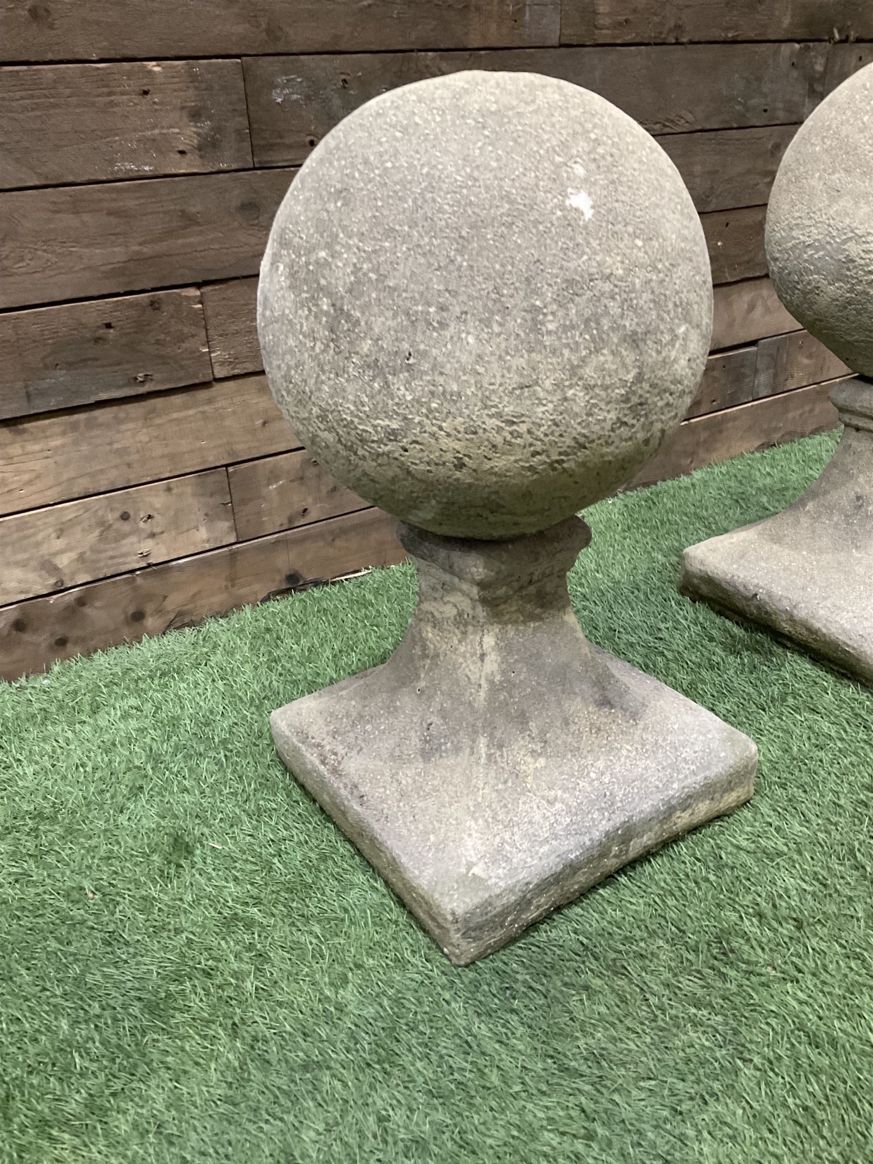 Pair of cast stone garden spherical ball finials or gatepost tops, D35, H60 - THIS LOT IS TO BE COLLECTED BY APPOINTMENT FROM DUGGLEBY STORAGE, GREAT HILL, EASTFIELD, SCARBOROUGH, YO11 3TX