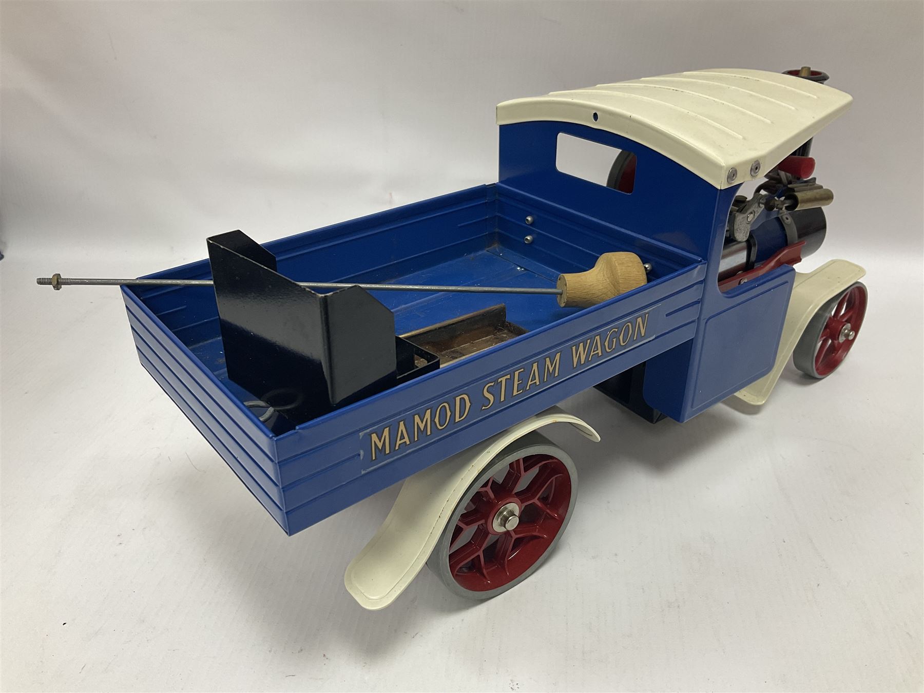 Mamod SW1 ‘Steam Wagon’ live steam, in blue and red