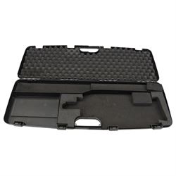 Two Beretta hardshell gun cases with combination locks, together with another hardshell case, Beretta L79cm 