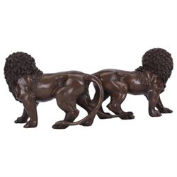 Pair of bronze figures, modelled as snarling lions, H22cm L30cm