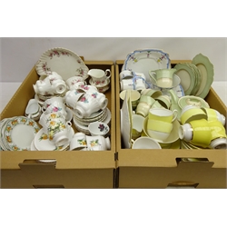  Royal Albert 'Lavender Rose' pattern part teaware, Royal Windsor and Richmond similar tea ware, Art Deco Wellington China tea ware and other similar age tea ware in two boxes  